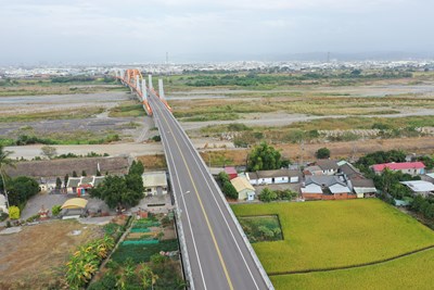 溪尾大橋1-戴家銘攝